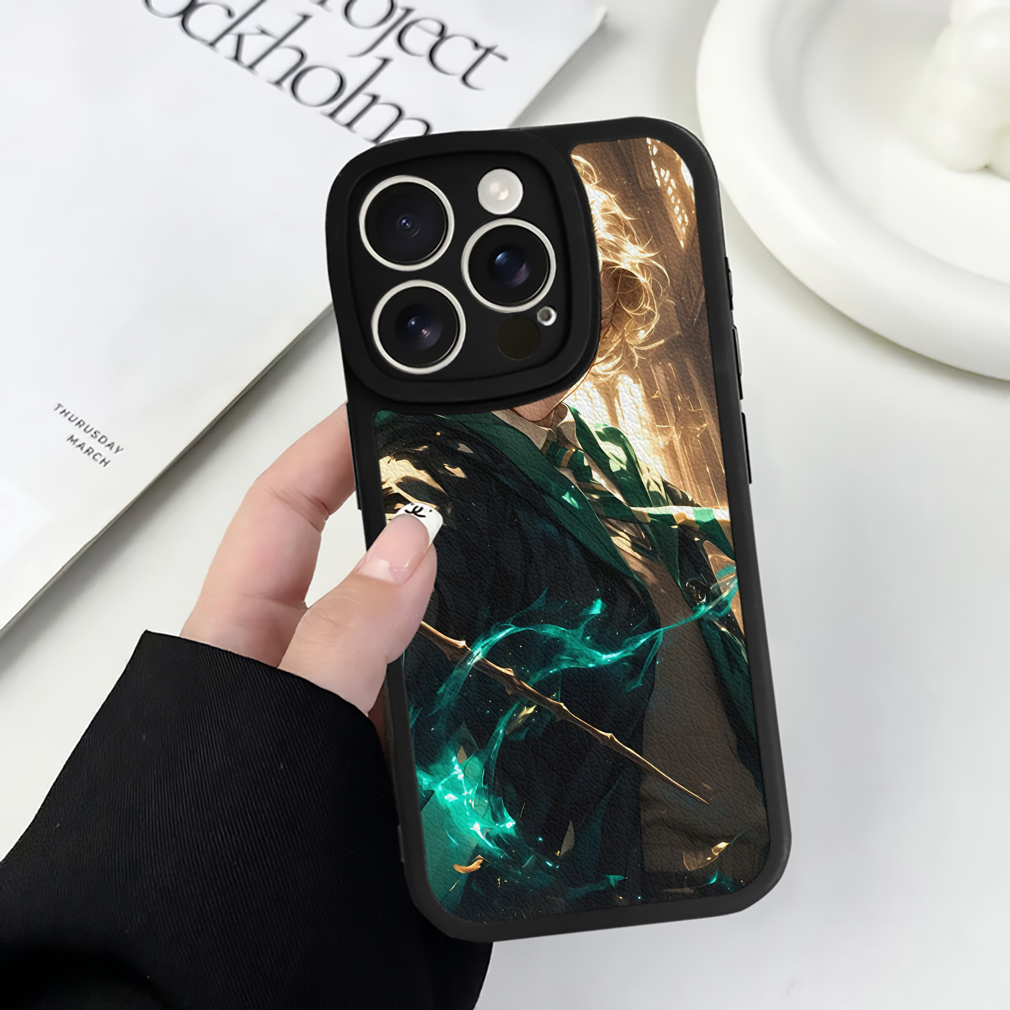 （画像用） Harry Potter ハリー・ポッターシリーズ 【iPhone 16シリーズ対応】シリコンスマホケース（レザー調） 材質：シリコン